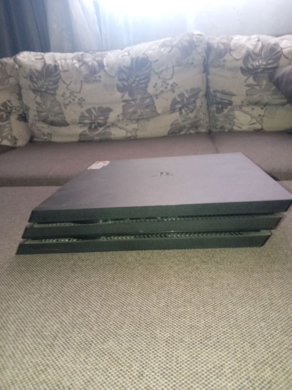 Playstation 4 satilir 2 a klass pult var 1 orijinal pult var ideal — Elektronika, Bakı (7)