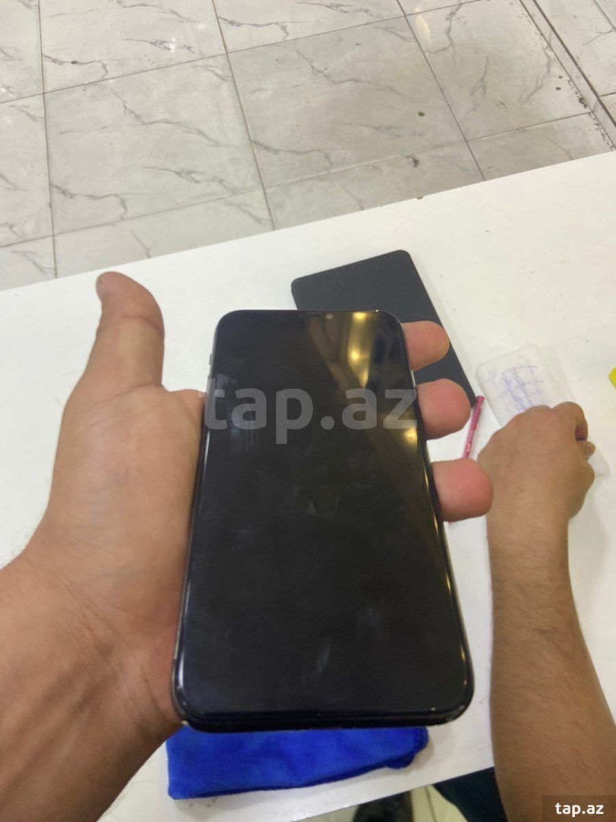 Apple iPhone 11 Pro Silver 64GB/4GB — Telefonlar və qadjetlər, Bakı (3)