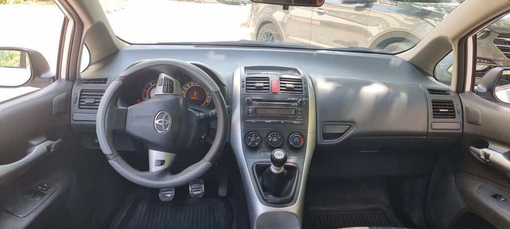 Toyota Auris, 1.4 L, 2010 il, 250 000 km — Avtomobillər, Gəncə (5)
