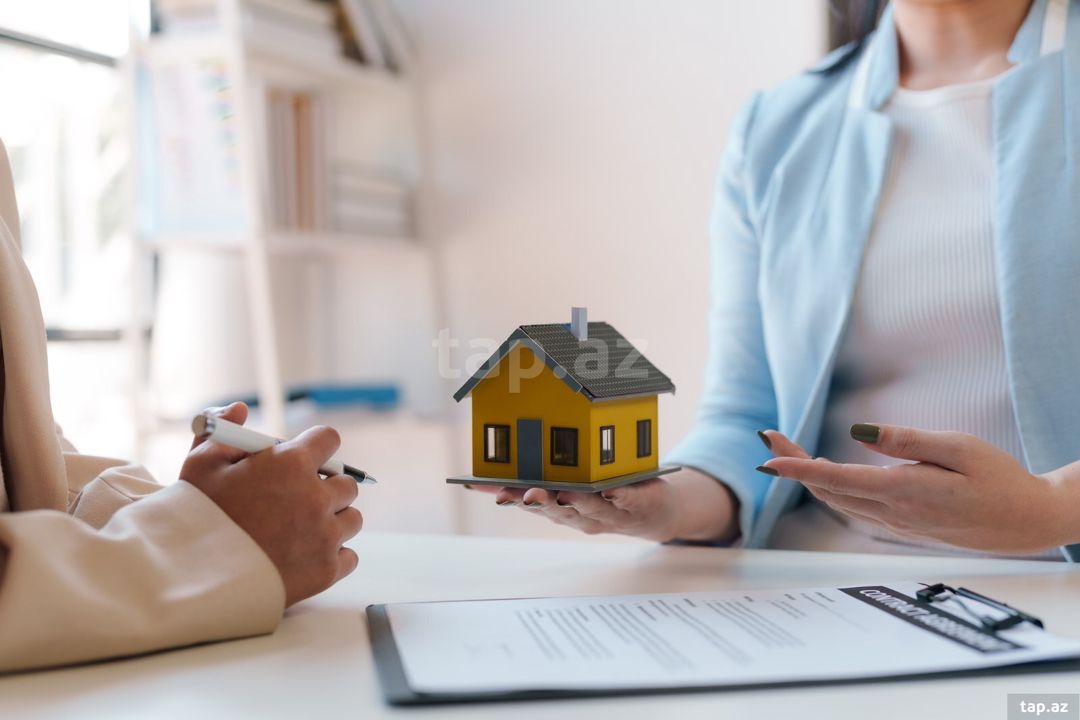 Daşınmaz əmlak agenti/ makler tələb olunur — Vakansiyalar, Bakı