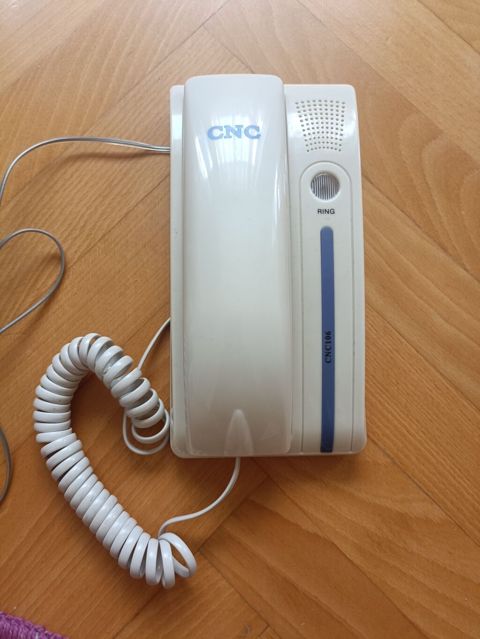 CNC106 divar tipli telefon aparatı - Model: CNC106 (telefon dəsti və