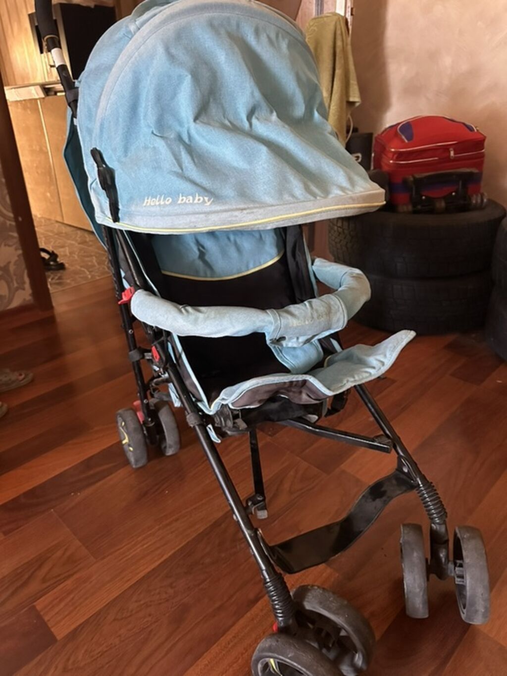 Uşaq arabası – “Hello Baby” marka, açıq mavi rəng. Xüsusiyyətlər: - — Mallar, Digah