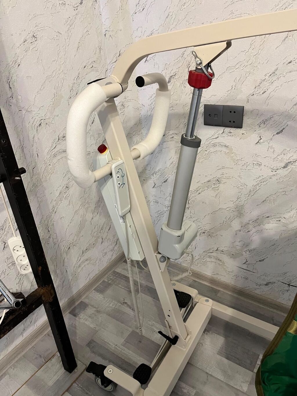 Elektrikli pasiyent qaldırıcı (mobil lift) - Məqsəd: yataqdan — Mebel, Xırdalan (2)