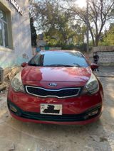 Kia Rio: 1.4 l | 2012 il Sedan — Авто