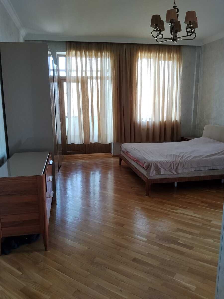 Satılır 3 otaqlı yeni tikili 156 m² — Mənzil, Bakı (2)