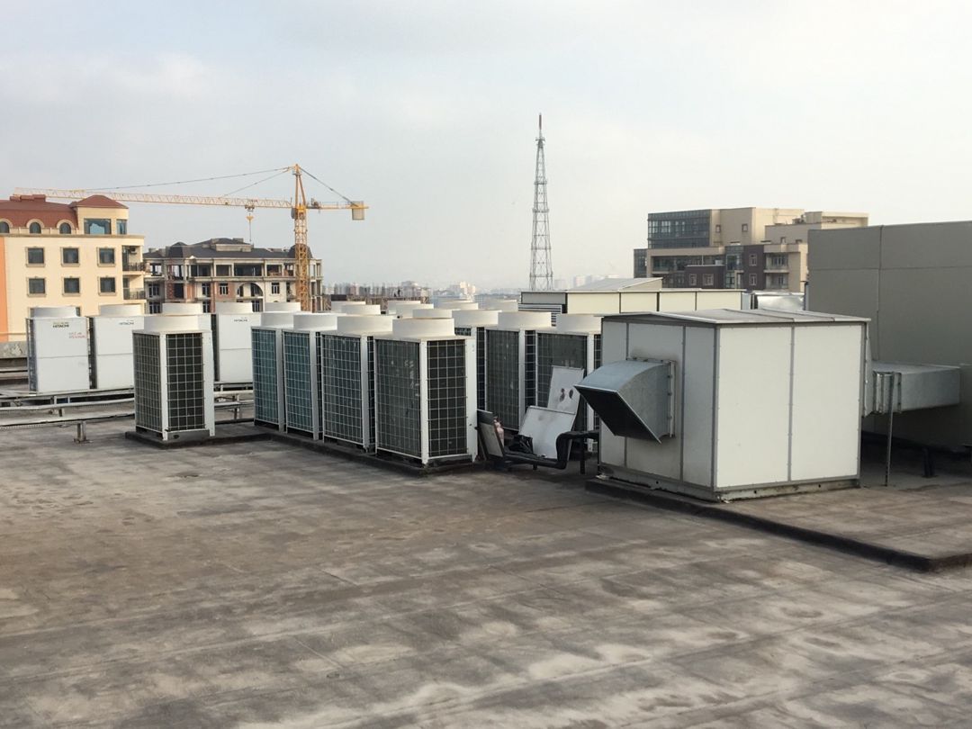 Hitachi VRF- lərin təmiri — Hitachi, Bakı (5)