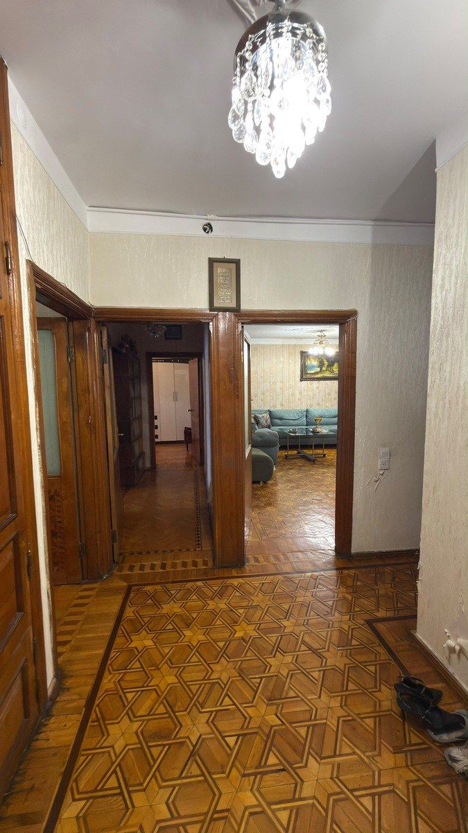 Satılır 5 otaqlı köhnə tikili 130 m² — Mənzil, Bakı (8)