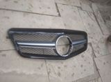 Mercedes W212 E212 radiator barmaqlığı — Spare Parts & Accessories