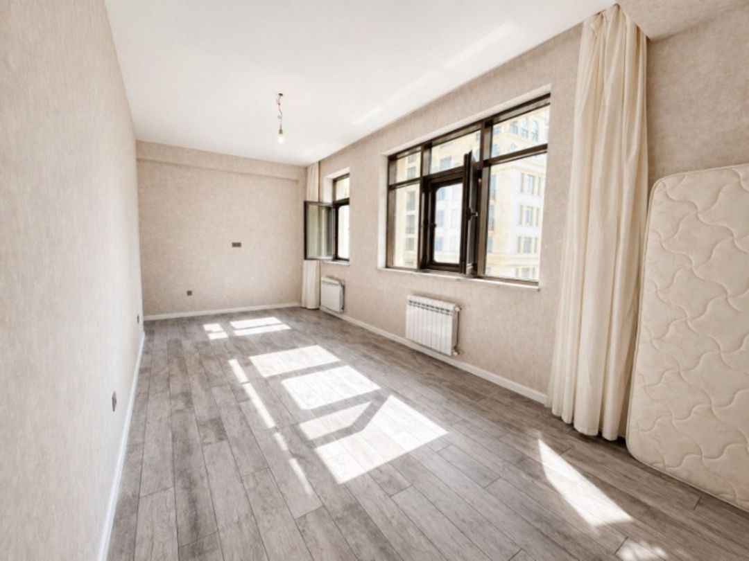 Satılır 3 otaqlı yeni tikili 130 m² — Mənzil, Bakı (7)