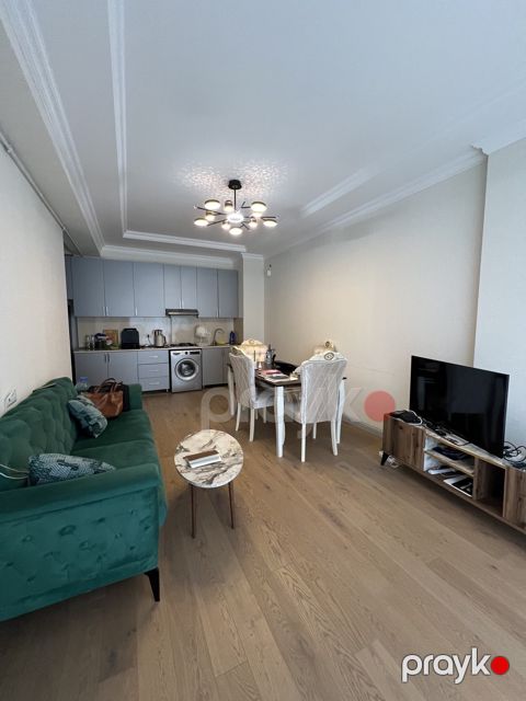 İcarəyə verilir 3 otaqlı yeni tikili 80 m²