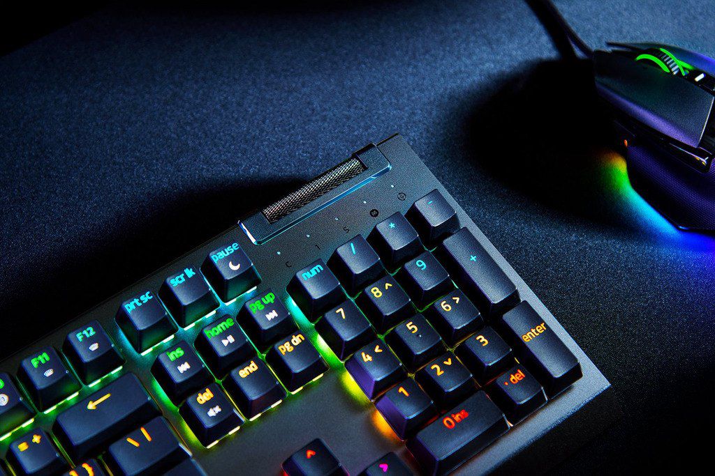Oyun klaviaturası "Razer Keyboard mechanical BlackWidow V4 X 110key, Green Switch" — Elektronika, Bakı (3)