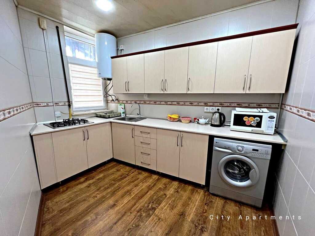 İcarəyə verilir 2 otaqlı köhnə tikili 36 m² — Mənzil, Bakı (11)