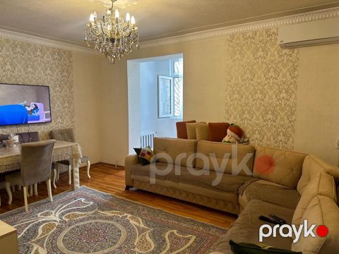 Satılır 2 otaqlı köhnə tikili 65 m² — Bakı