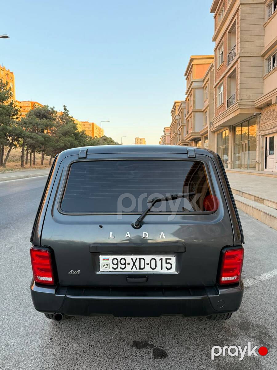 LADA (VAZ) Niva, 2017 il 99-XD-015 — Avtomobillər, Bakı (4)