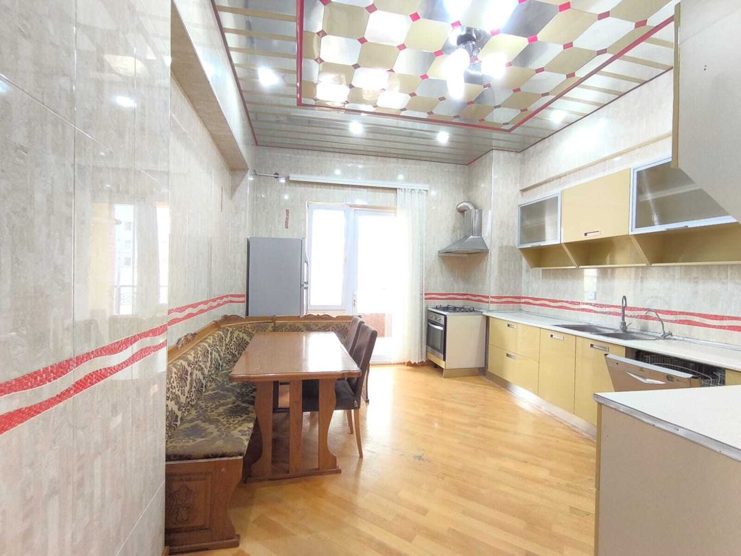 4-otaqlı yeni tikili kirayə verilir, Səməd Vurğun küç.37., 178 m² — Mənzil, Bakı (6)