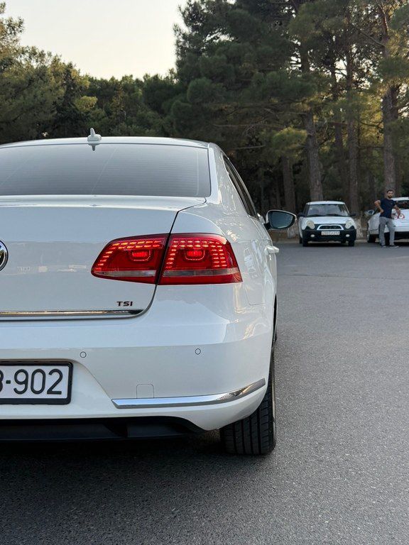 Volkswagen Passat, 1.8 L, 2012 il, 256 432 km — Avtomobillər, Sumqayıt (6)