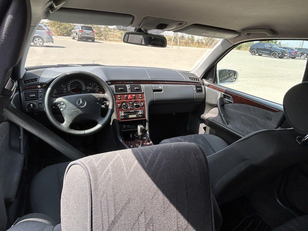 Mercedes E 220, 2.2 L, 2001 il, 530 000 km — Avtomobillər, Bakı (7)