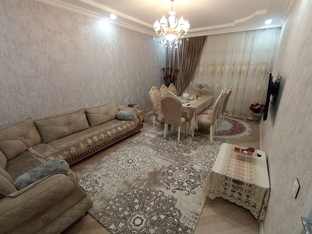 Satılır 4 otaqlı həyət evi/bağ evi 180 m² — Ev, villa, Bakı (2)