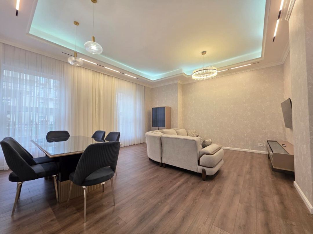 İcarəyə verilir 3 otaqlı yeni tikili 140 m² — Mənzil, Bakı (2)