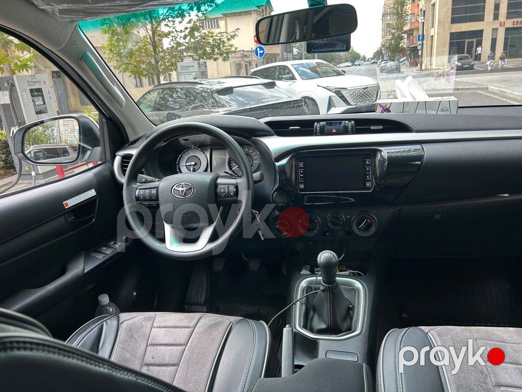 Toyota Hilux, 2.4 L, 2024 il, 15 000 km — Avtomobillər, Bakı (11)