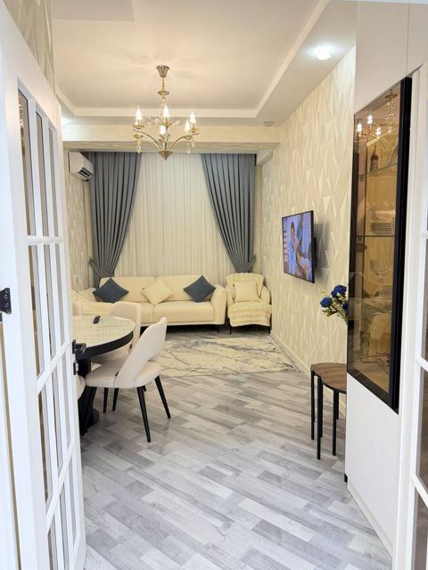 Satılır 3 otaqlı yeni tikili 76 m²