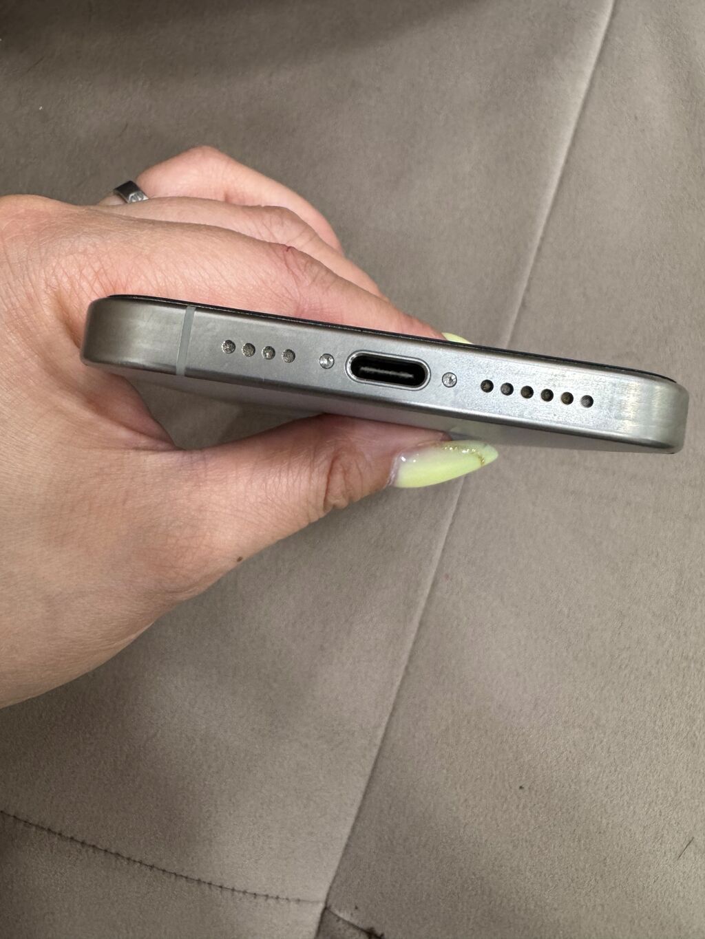 IPhone 15 Pro Max, 256 GB — Apple iPhone, Digah (4)