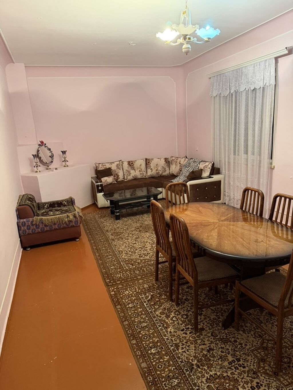 Novxanıda elit məhlədə hovuzlu ev kirayə verirəm. İki mətbəx, 3 otaq — Daşınmaz əmlak, Novxanı (3)