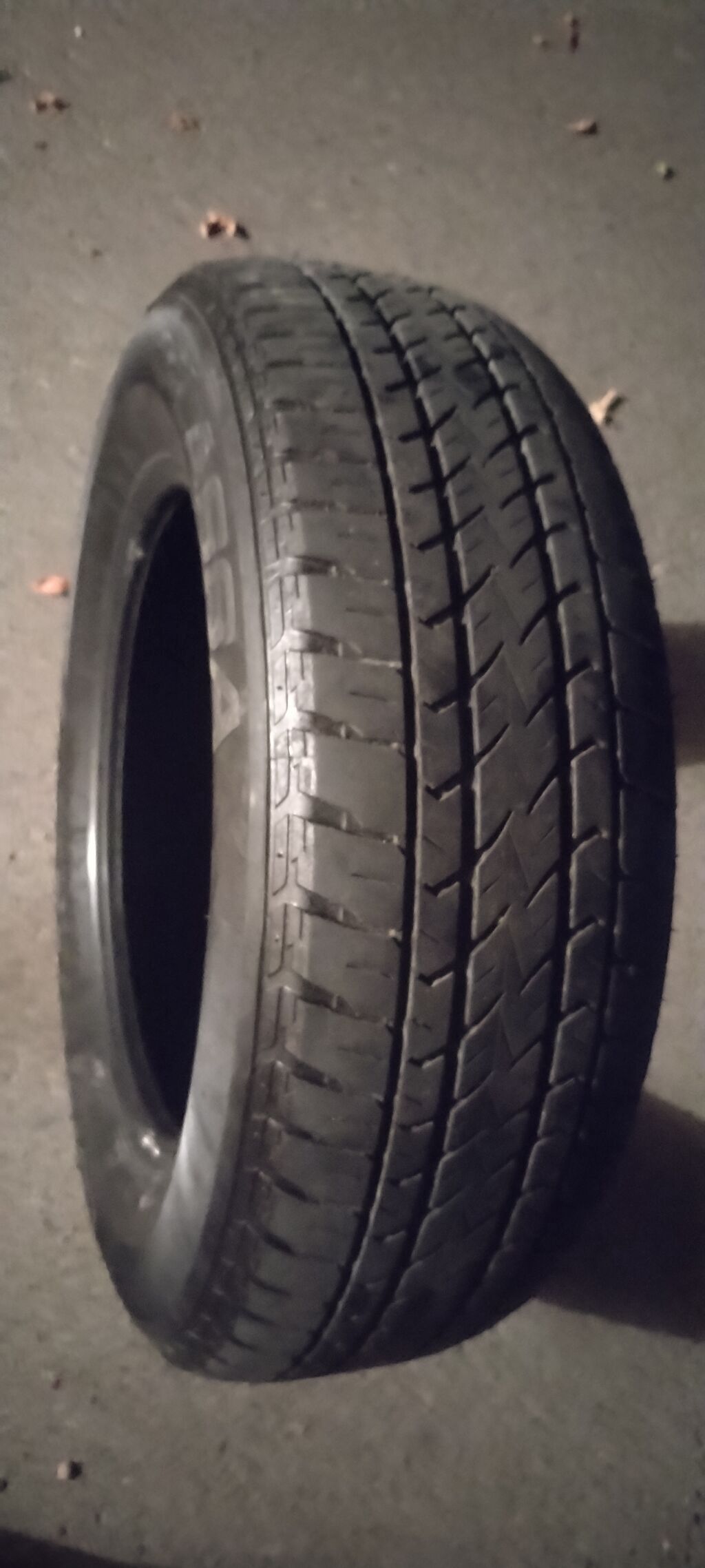 Məhsul: Avtomobil təkəri - Ölçü: 215/65 R16 - Yük/Sürət indeksi: 98H — Təkərlər, Bakı (2)