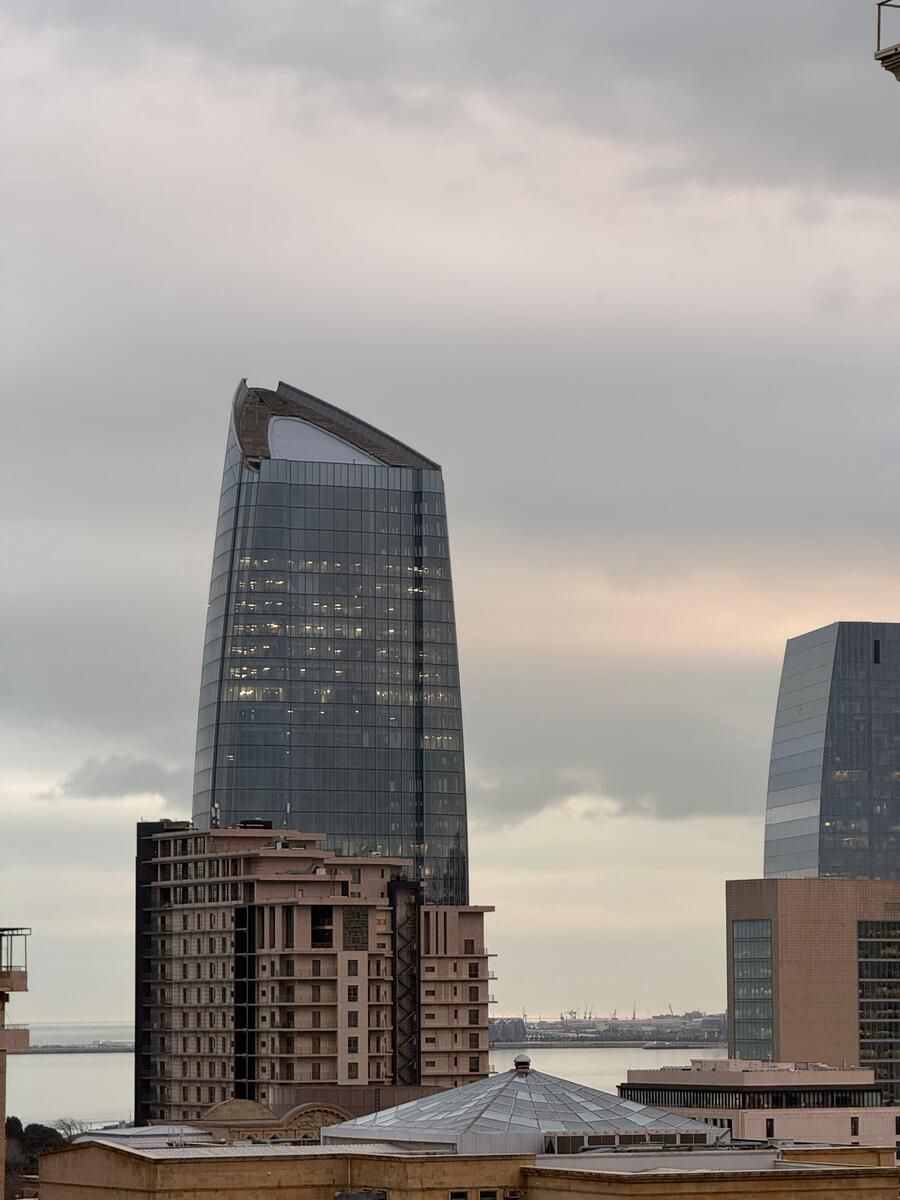 Satılır 4 otaqlı yeni tikili 179 m² — Mənzil, Bakı (4)
