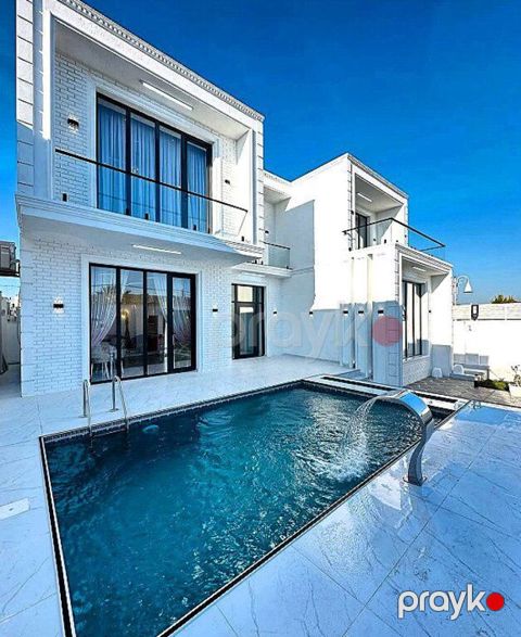 İcarəyə verilir 5 otaqlı həyət evi/bağ evi 400 m²