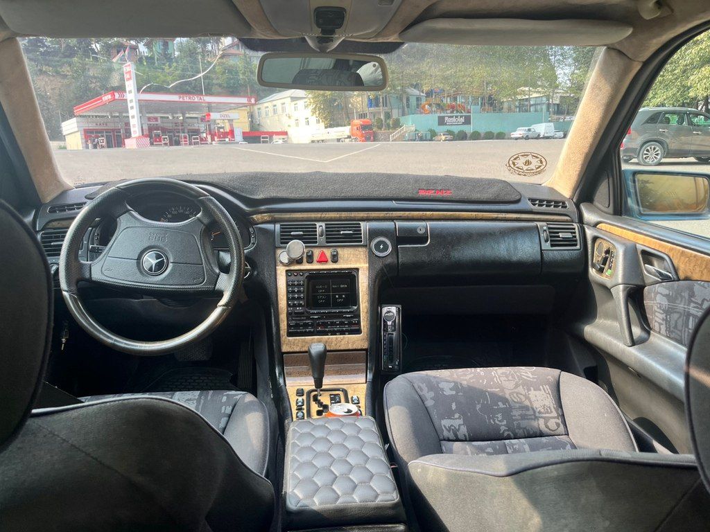Mercedes E 240, 2.4 L, 1998 il, 246 733 km — Avtomobillər, Tovuz (6)