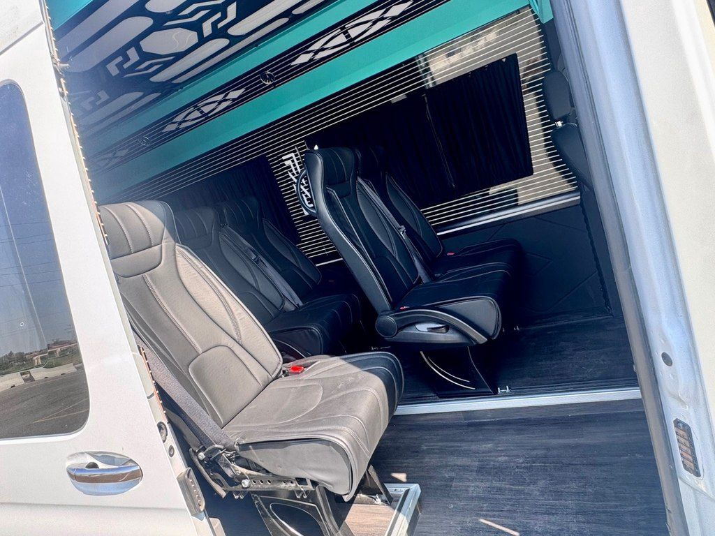 Mercedes Sprinter 513, 2.2 L, 2019 il, 356 745 km — Avtobus, Bakı (12)