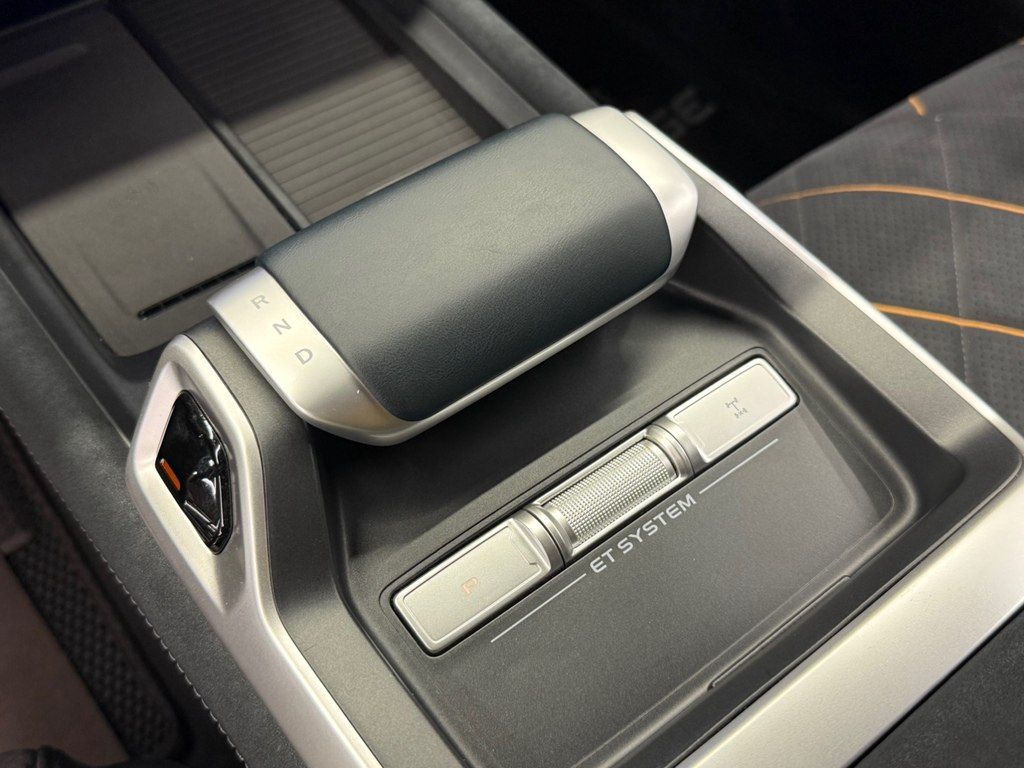 Changan Deepal G318, 1.5 L, 35.07 kWh, 2025 il, 12 000 km — Avtomobillər, Bakı (11)