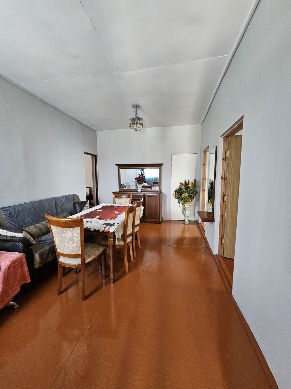 Kirayə üçün 4 otaqlı mənzil Planlama və sahələr: - 3 ayrı yataq otağı — Daşınmaz əmlak, Bakı (6)