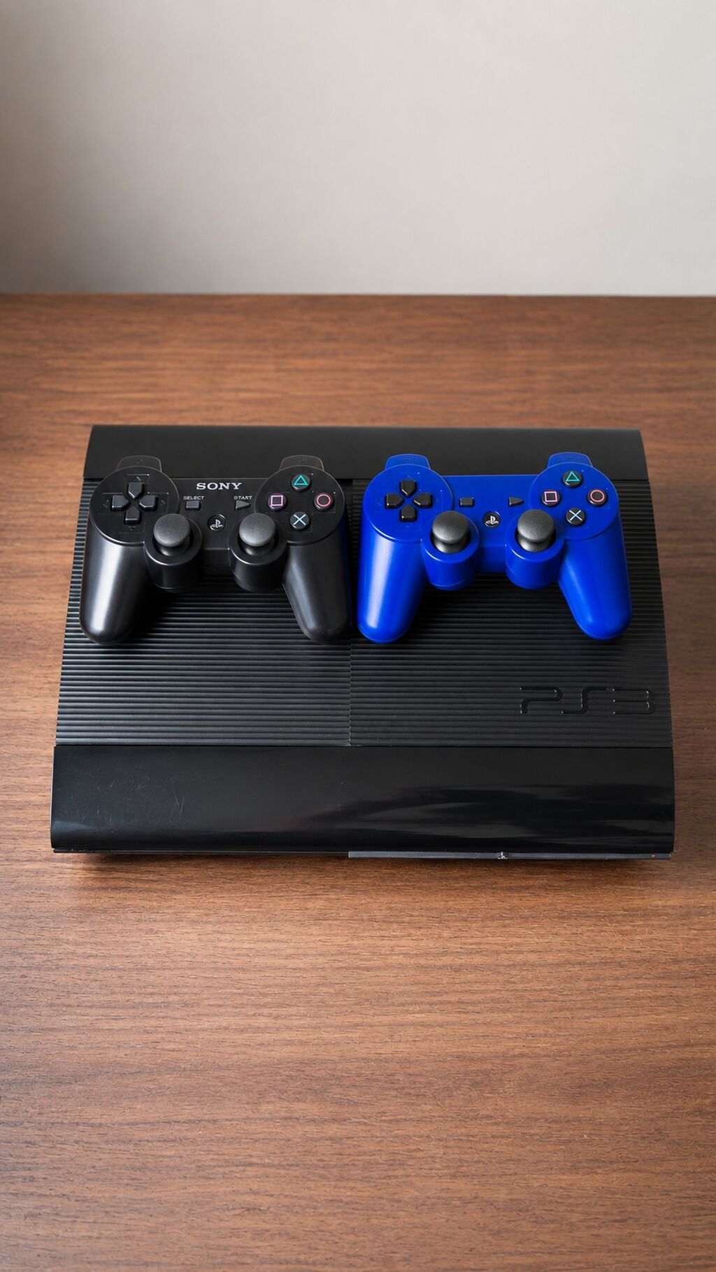 Sony PlayStation 3 (PS3) Slim konsolu – 2 ədəd DualShock 3 simsiz — Oyun konsolları, Bakı