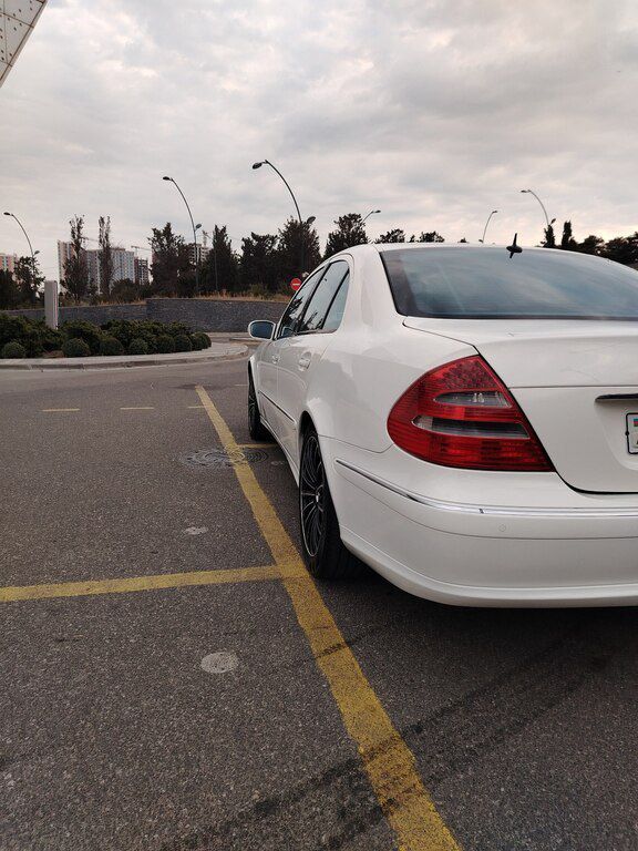 Mercedes E 240, 2.6 L, 2005 il, 269 000 km — Avtomobillər, Bakı (6)