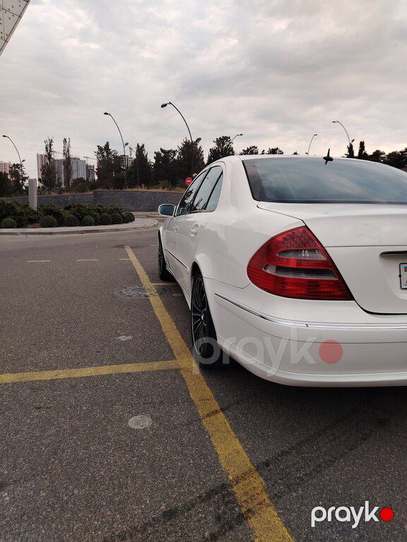 Mercedes E 240, 2.6 L, 2005 il, 269 000 km — Avtomobillər, Bakı (6)
