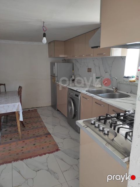 Həyət evi kirayə verilir, Mehdi Hüseyn küç.