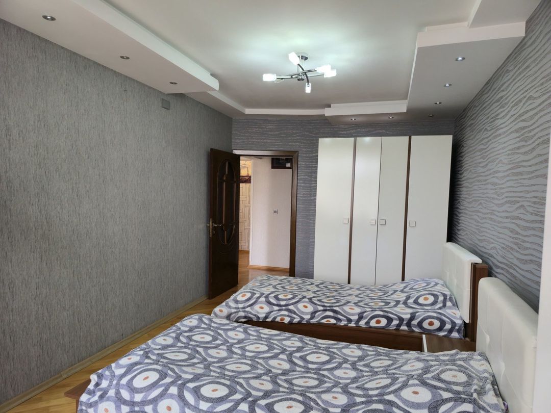 Satılır 4 otaqlı köhnə tikili 120 m² — Mənzil, Bakı (11)