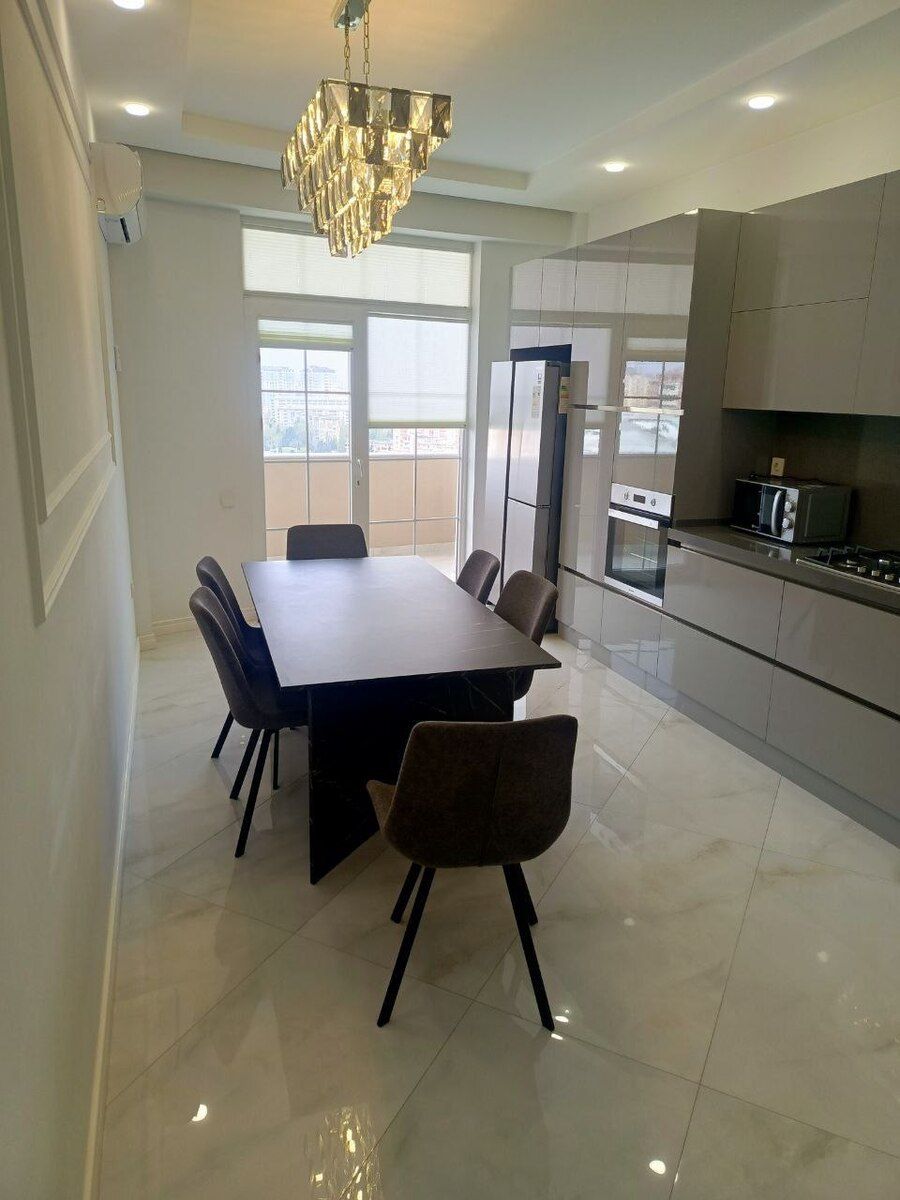 İcarəyə verilir 4 otaqlı yeni tikili 213 m² — Mənzil, Bakı (8)