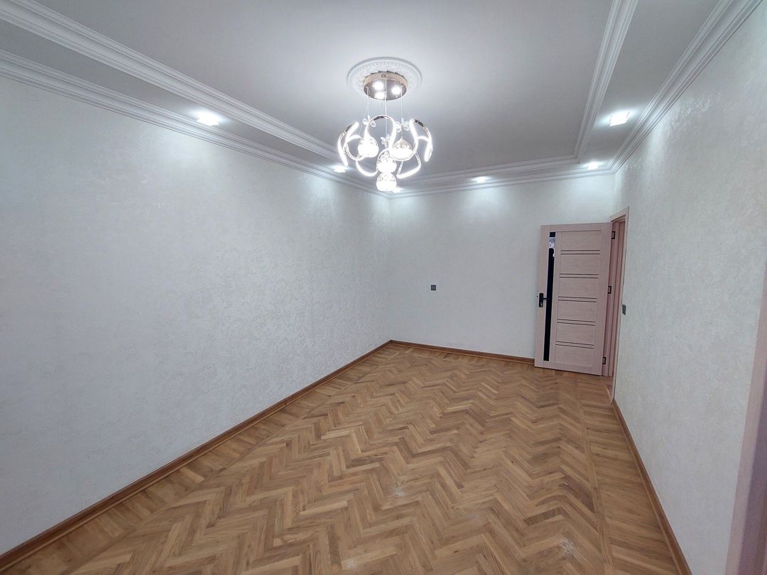 Satılır 2 otaqlı köhnə tikili 55 m² — Mənzil, Bakı (3)