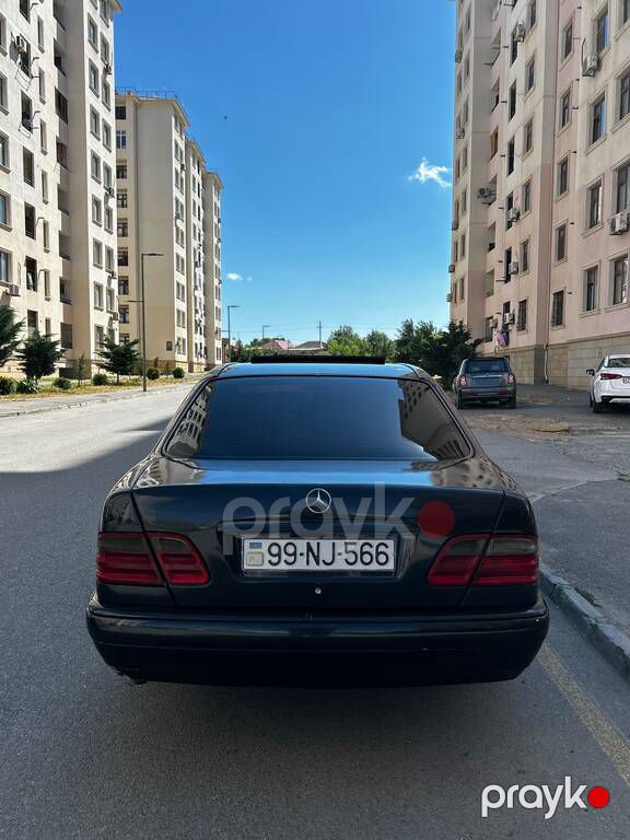 Mercedes E 200, 2.0 L, 1997 il, 260 000 km 99-NJ-566 — Avtomobillər, Bakı (2)