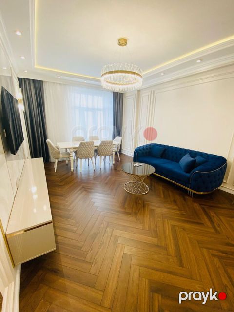 İcarəyə verilir 2 otaqlı yeni tikili 70 m²