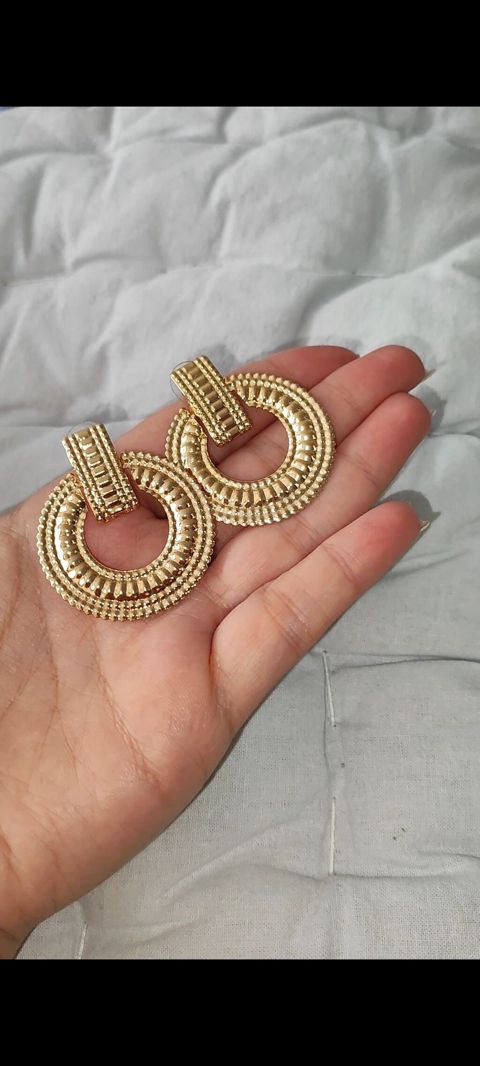 Her biri 5 m vereqleyib baxin — Bakı