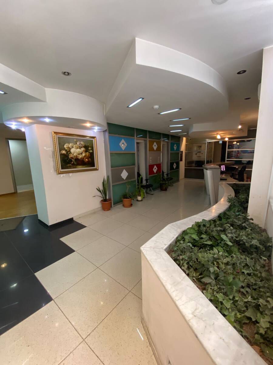 Satılır obyekt 710 m² — Əmlak, Bakı (4)