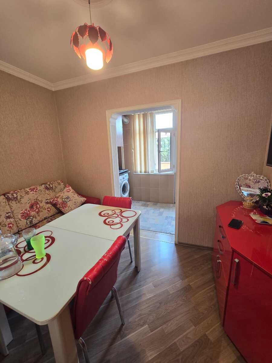 Satılır 2 otaqlı köhnə tikili 50 m² — Mənzil, Sumqayıt (5)