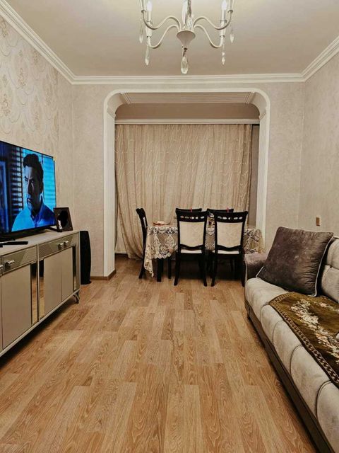 Satılır 2 otaqlı köhnə tikili 55 m² — Sumqayıt