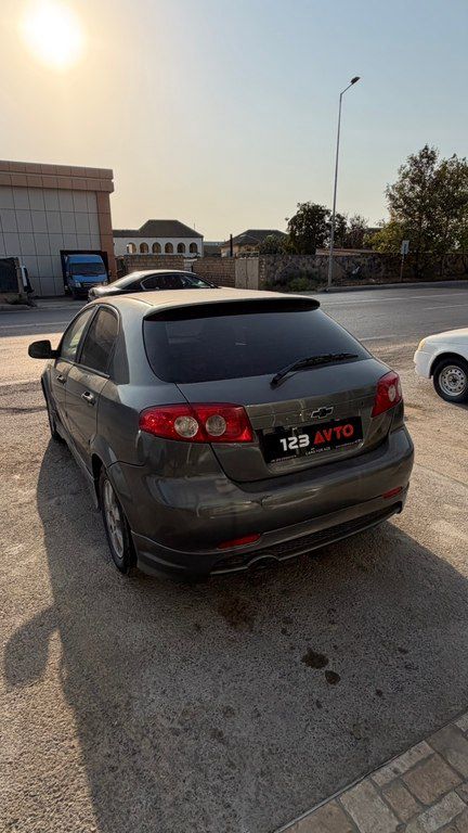 Chevrolet Lacetti, 1.6 L, 2010 il, 272 000 km — Avtomobillər, Bakı (3)