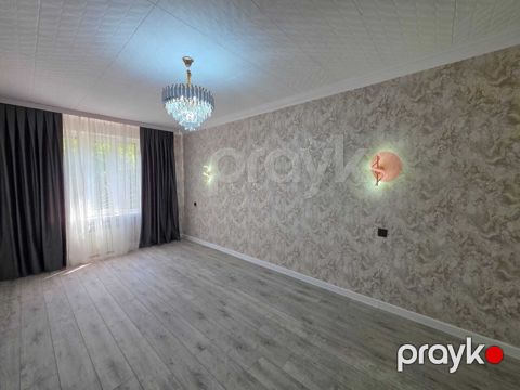 Satılır 3 otaqlı köhnə tikili 60 m²