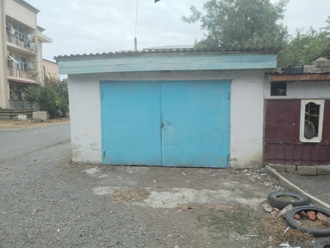 Qaraj, Lənkəran ş. — Daşınmaz əmlak, Lənkəran